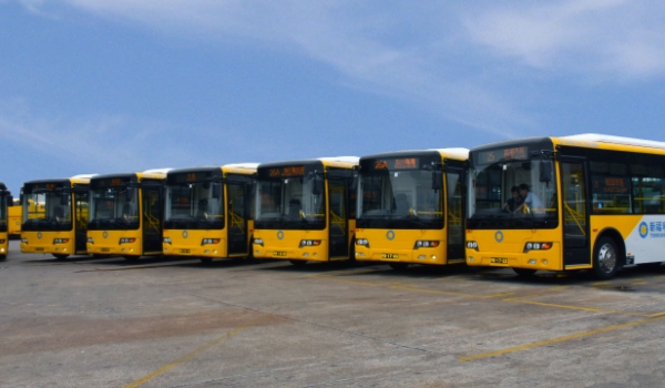 私家車及營運車輛幾年報廢 營運出租8年、中型15年、私家車輛不報廢