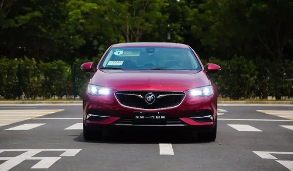 別克君威怎么樣 車身軸距長(zhǎng)、內(nèi)部空間寬敞（動(dòng)力強(qiáng)勁）