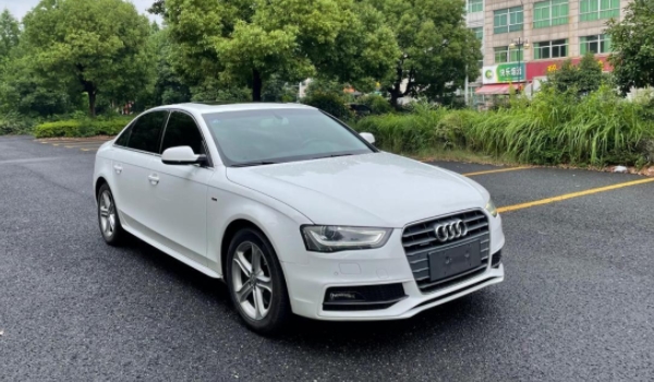 奧迪a4l怎么樣 外觀時尚、車身運動、渦輪增壓動力充足
