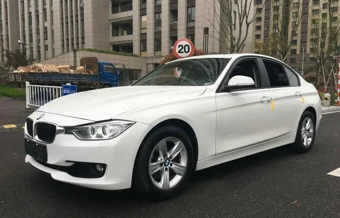 進口寶馬gt320i多少錢一輛