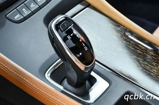 7擋雙離合是自動(dòng)擋的車嗎