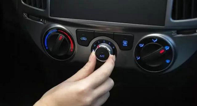 汽車空調制熱慢是什么原因