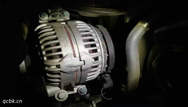 汽車發電機壞了是修還是換