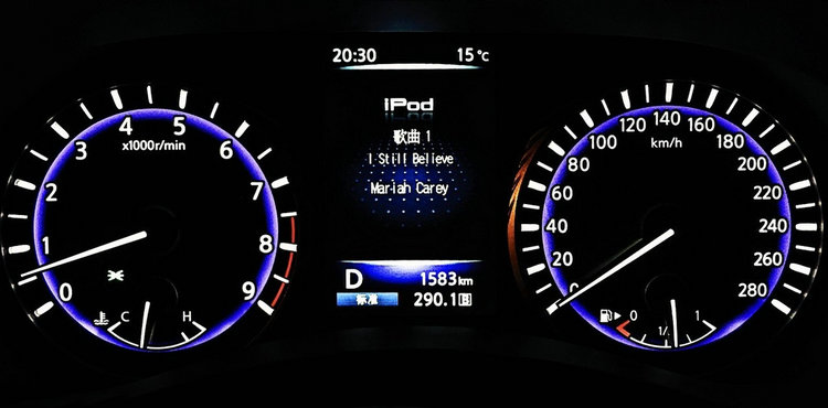 汽車剛啟動時(shí)轉(zhuǎn)速表多少是正常