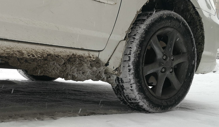 融雪劑對汽車底盤的危害大嗎