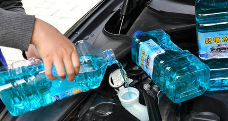 汽車(chē)玻璃水的作用是什么