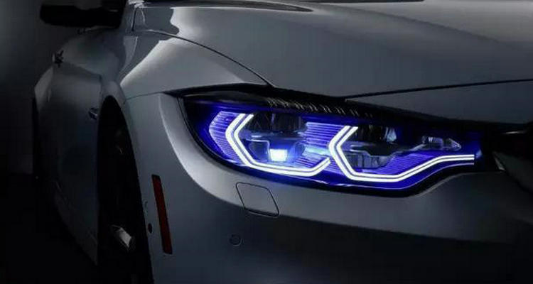 汽車(chē)大燈50w換成100w有事嗎