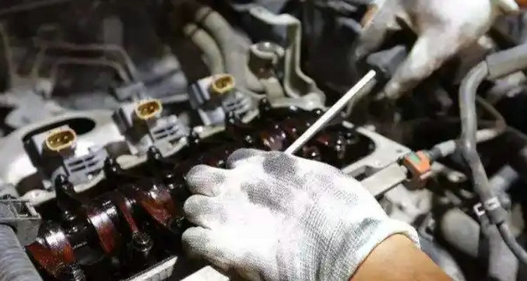 發(fā)動機(jī)清理積碳有什么好處