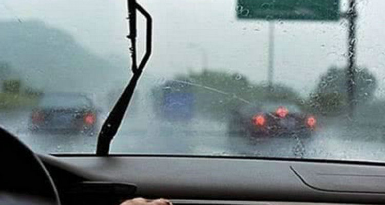 汽車(chē)如何除霧 汽車(chē)除霧的正確方法