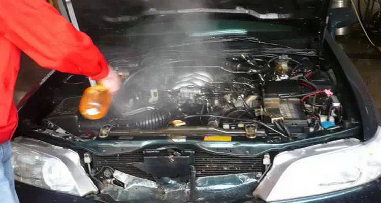 汽車發(fā)動機(jī)內(nèi)部清洗有必要嗎