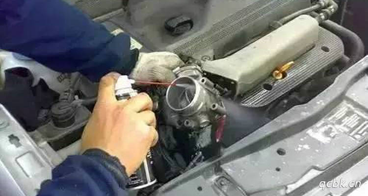 汽車發動機油泥怎么清洗