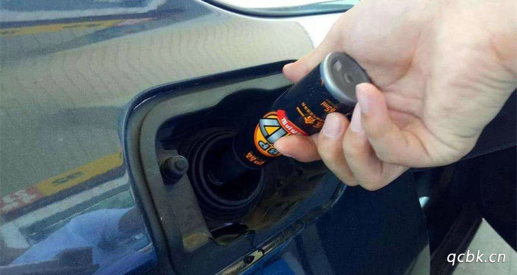 發動機有積碳加燃油寶有用嗎