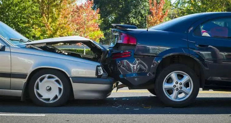 開車被追尾對方全責怎么理賠