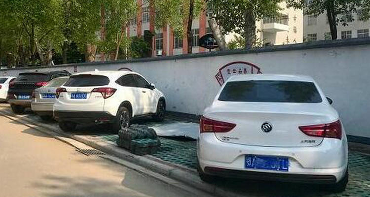 汽車(chē)停一個(gè)月不開(kāi)有影響嗎