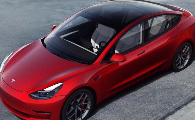 新款特斯拉Model 3上市，NEDC綜合續航600km