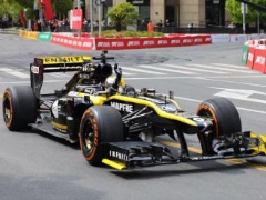 僅發動機便高達900萬美元 f1賽車多少錢一輛