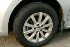 大眾寶來輪胎規格型號 采用兩種規格型號（195/65 R15和205/55 R16）
