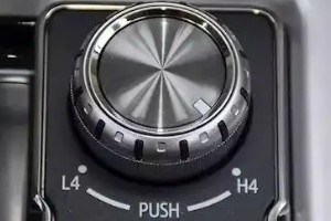 push是什么意思車上的 向內按壓的意思(需要按壓的按鍵)
