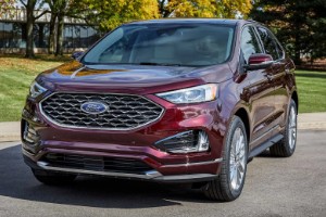 福特銳界口碑質量怎么樣 車身長達4.8米(搭載2.0T發動機)