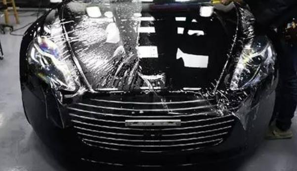 汽車隱形車衣大概多少錢，材質好的價格貴（TPU材料優勢多）