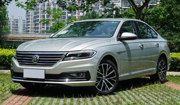 15萬以內買什么車好，平民超跑本田思域值得你擁有