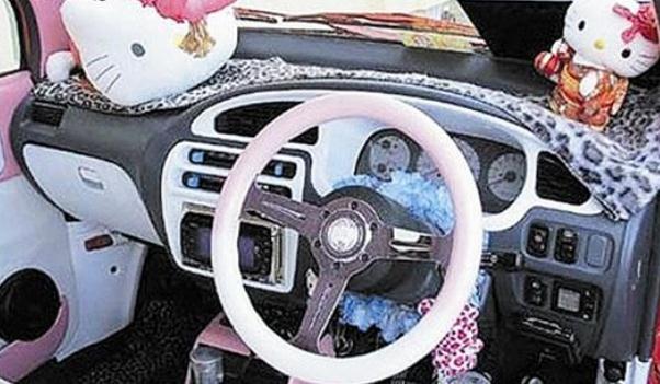 漂亮的車內(nèi)裝飾圖片，常見的汽車裝飾（這些裝飾不能省）