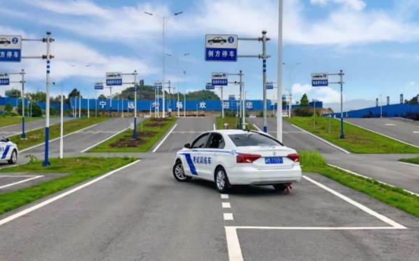 科目二考試注意事項和細節 科目二考什么內容