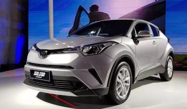 16萬2.0L發動機推背感十足 豐田suv車型大全