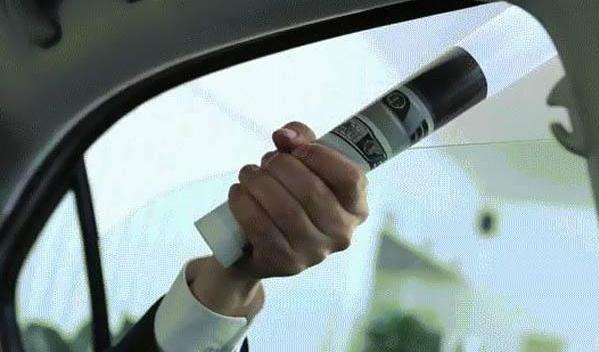 什么是車窗防夾手功能，智能識別很貼心（通過觸覺和視覺執行）