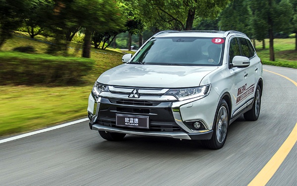 20萬suv性價比最高的車 三菱歐藍(lán)德當(dāng)之無愧