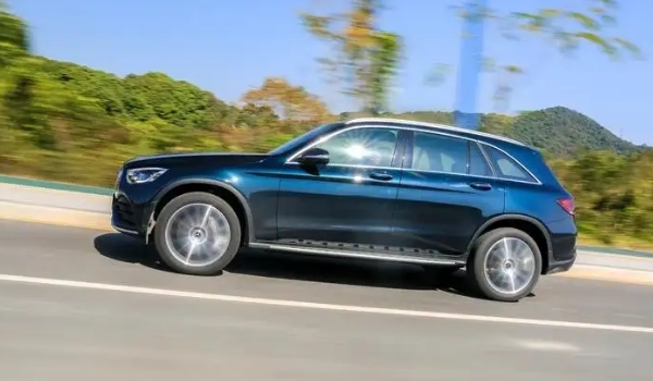 奔馳suv全部車型價(jià)格 在售的、停售的車型共有29款（最低報(bào)價(jià)27萬起）