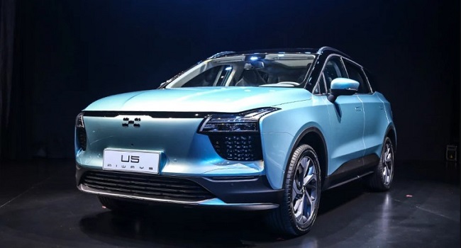 愛馳u5純電動汽車充電口怎么打開，用應急解鎖不用慌