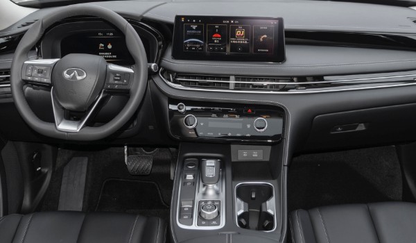 英菲尼迪qx60口碑怎么樣 車內空間闊綽(搭載2.0T發動機)