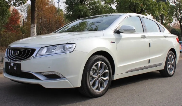博瑞二手車(chē)價(jià)格，二手車(chē)最新成交價(jià)4萬(wàn)起（前五年保值率48%）