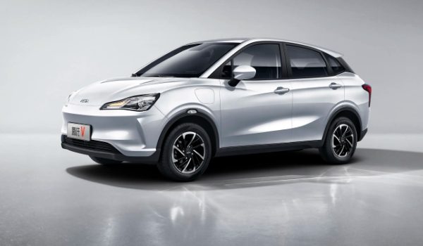 10萬(wàn)元內(nèi)最好電動(dòng)汽車(chē)，宏光MINIEV價(jià)格最低銷(xiāo)量最高