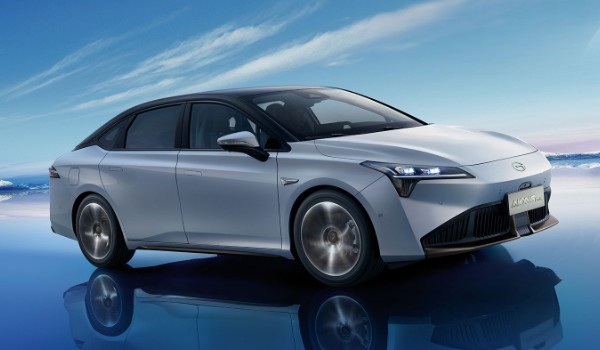 純電動汽車十大名牌排名及價格 宏光miniev僅售3萬(續(xù)航達(dá)300km)