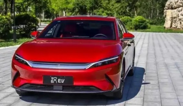 純電動汽車十大名牌排名及價格 宏光miniev僅售3萬(續(xù)航達(dá)300km)