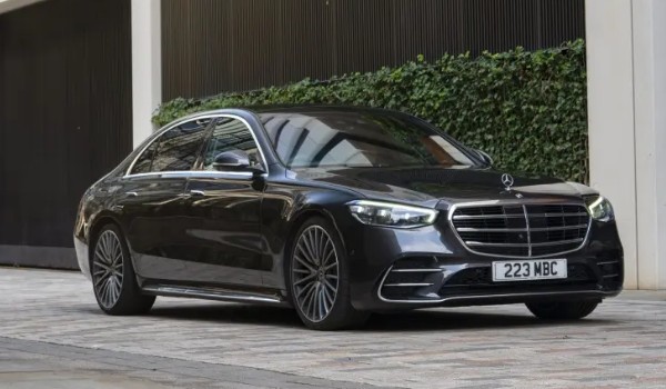 奔馳e300l新車報價2022款價格 2022款e300l新車48萬一輛(二手30萬)