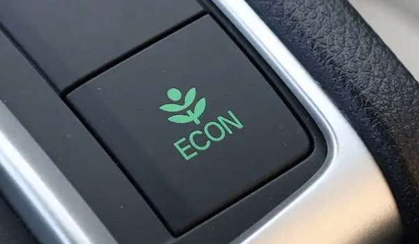 車上空調eco是什么意思 是機動車輛的經濟模式（和空調系統無關系）