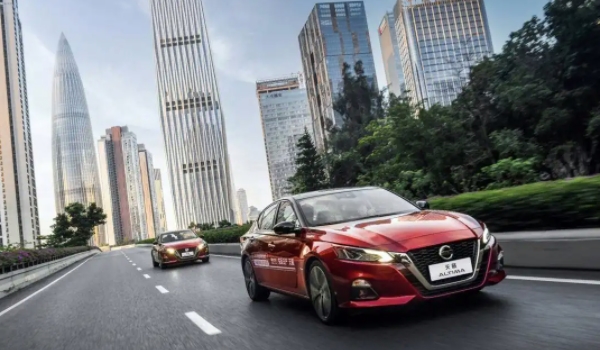 日產天籟的價格是多少 2021款車型售價僅15.98萬元（分期首付6.26萬元）