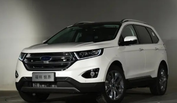 福特銳界口碑質量怎么樣 車身長達4.8米(搭載2.0T發動機)