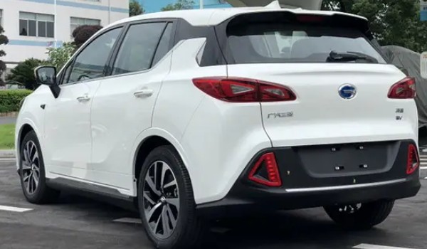 傳祺新能源有哪些什么價(jià)格，三款新能源車型(祺智ev售價(jià)12萬)