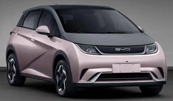 比亞迪海豚汽車報(bào)價(jià)及圖片 2021款海豚售價(jià)10萬(wàn)(分期首付3萬(wàn))