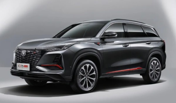 長安cs75plus藍鯨版2022款發動機怎么樣 動力強勁(搭載1.5T和2.0T發動機)