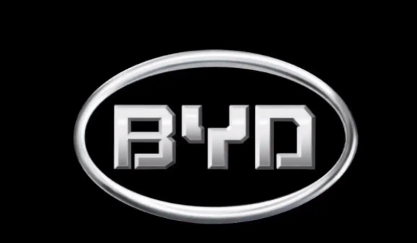 BYD是什么意思 是比亞迪汽車的品牌標志（代表成就夢想）