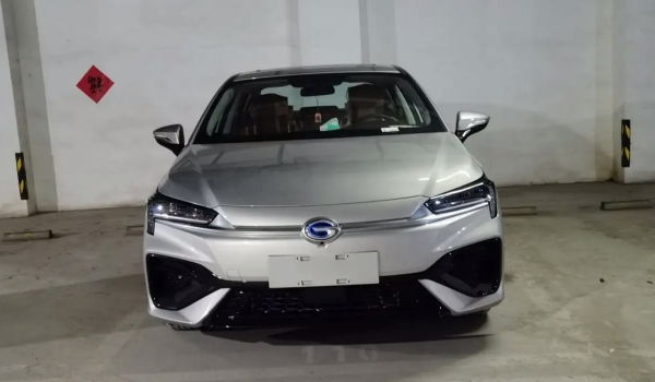 廣汽埃安s魅580網約版真是續航 沒有這一款車輛（車輛續航460公里）