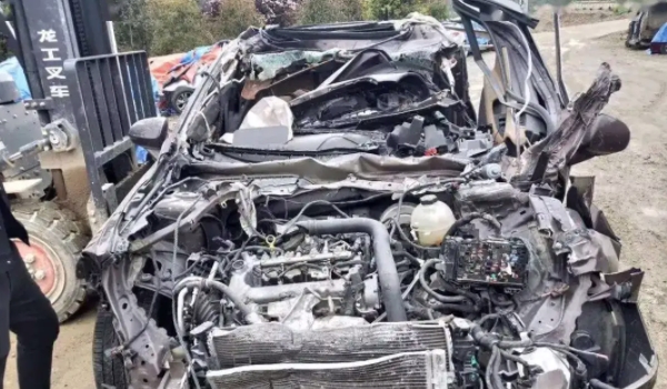 全損是什么意思 是車輛商業保險的賠付準備（根據保險金額全款賠付）