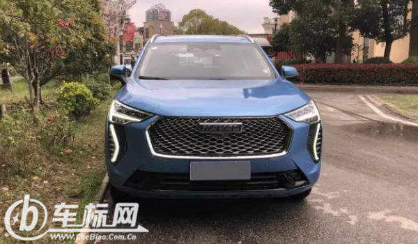 哈弗初戀2021款1.5t自動(dòng)大一版多少錢 2021款1.5t版售價(jià)8萬