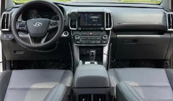 捷達vs5和現代ix35哪個好 現代ix35車長4.5米(配置功能豐富)