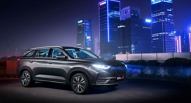 長安歐尚x7plus價格2021款自動擋，緊湊型SUV預售價7.99萬-13.59萬元
